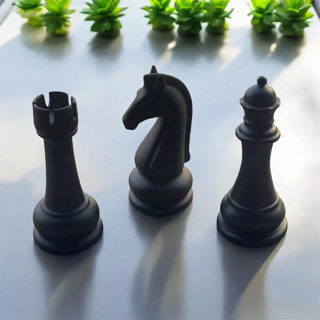 Enfeite Decorativo Peças De Xadrez  - Grande 18cm Estatua